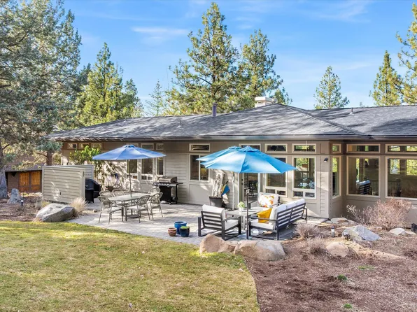 2589 NW Champion Cir, Bend, OR 97703