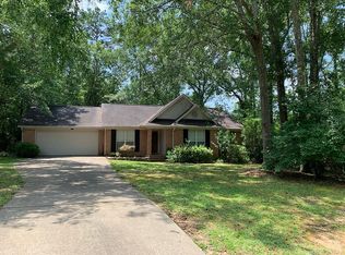 2417 Stonewood Dr, Dothan, AL 36301