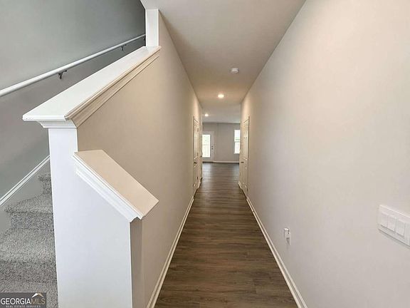 2nd image of 14 Silverbell Ln NW