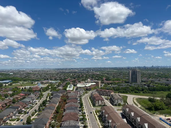 5105 Hurontario St S, Mississauga, ON