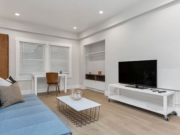 3rd image of 333-335 Hyde St #3