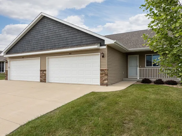 4422 Calder Dr, Marion, IA 52302