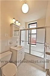 Rented by R New York