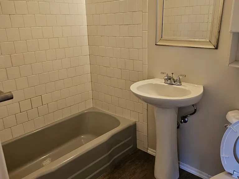 1224 Garcia St NE — Photo 1