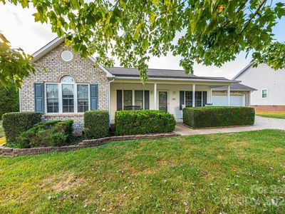 1462 Farmington Hills Dr, Conover, NC, 28613