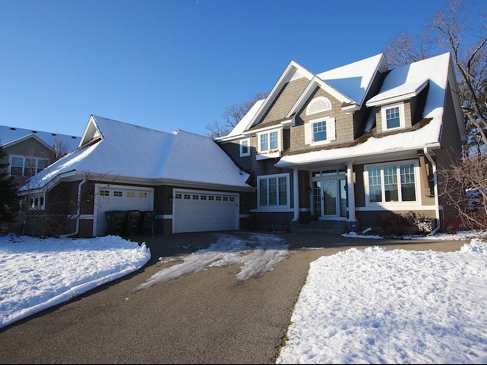 View from Cul-de-sac