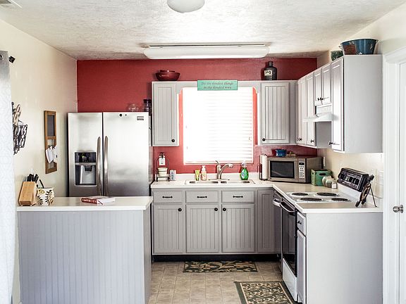 5th image of 41 N Richmond Ln