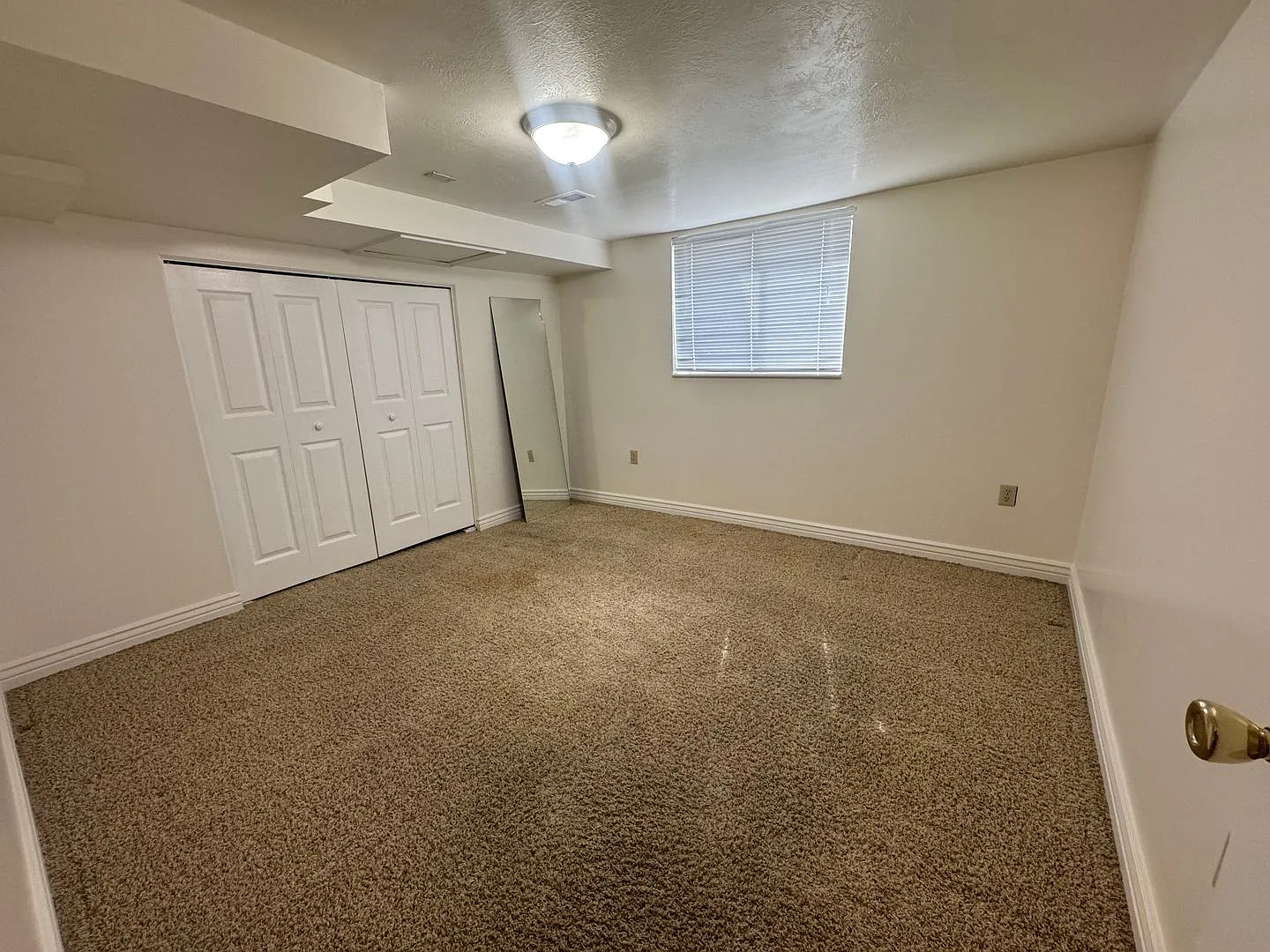 Basement apartment in SLC! — Photo 4
