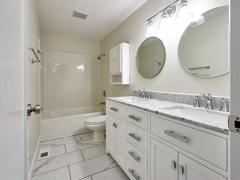 5455 Norma Ave SE — Photo 29