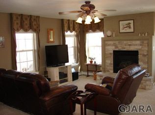 1437 O Rd, Loma, CO 81524