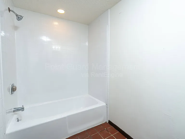 Midtown Place Apartments — Photo 38