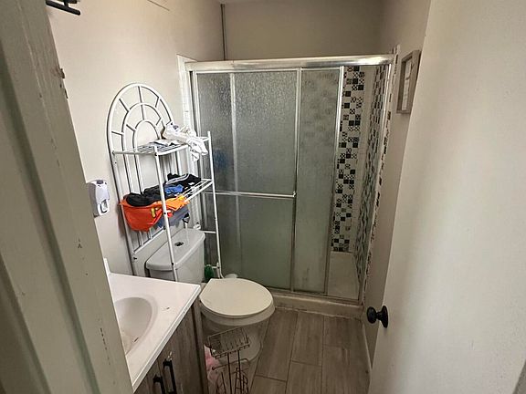 5th image of 5508 S 12TH Way