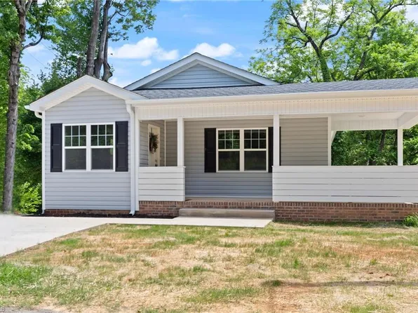 2321 NE Woodland Ave, Winston Salem, NC 27105