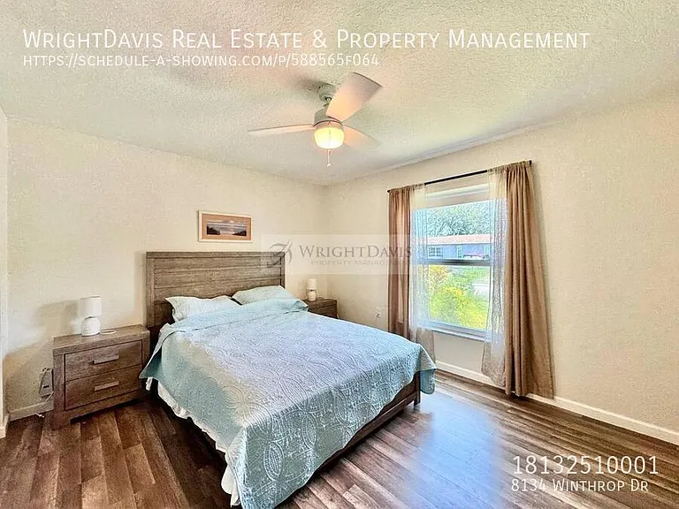 8134 Winthrop Dr — Photo 20