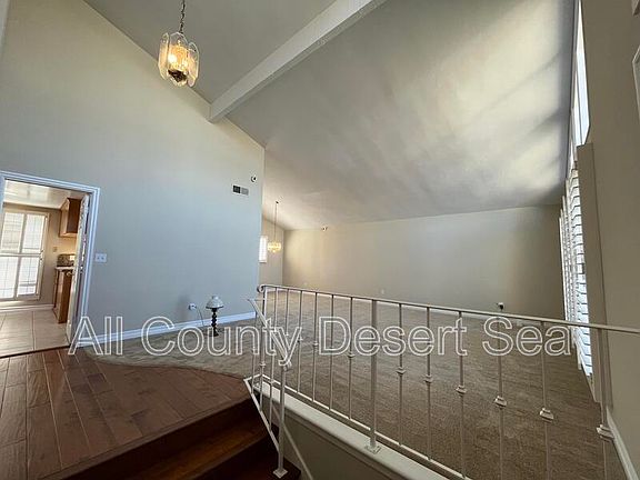 3rd image of 6822 Lafayette Dr