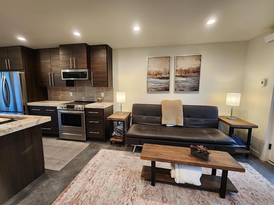 1st image of 152 E Gill Ave #5
