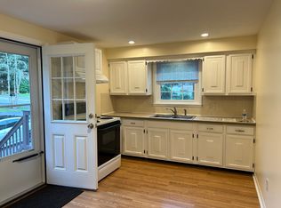 335 Brown St #2, Attleboro, MA 02703