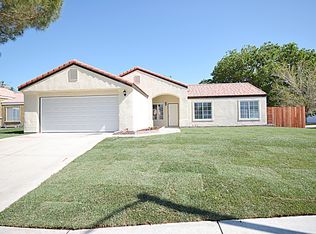 6033 Sandpiper Pl, Palmdale, CA 93552