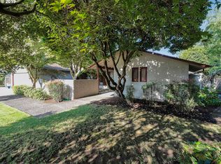 5055 SE 33rd Pl, Portland, OR 97202