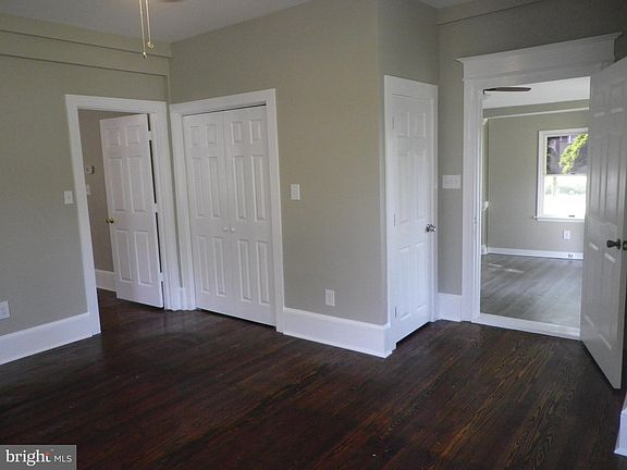 2nd image of 215 W Olive St
