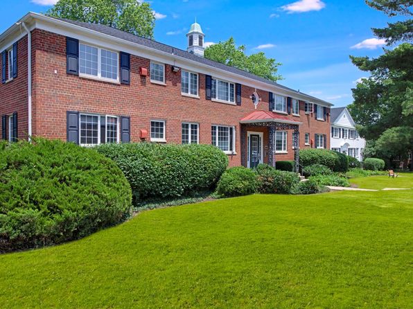 2423 Menokin Dr APT 102