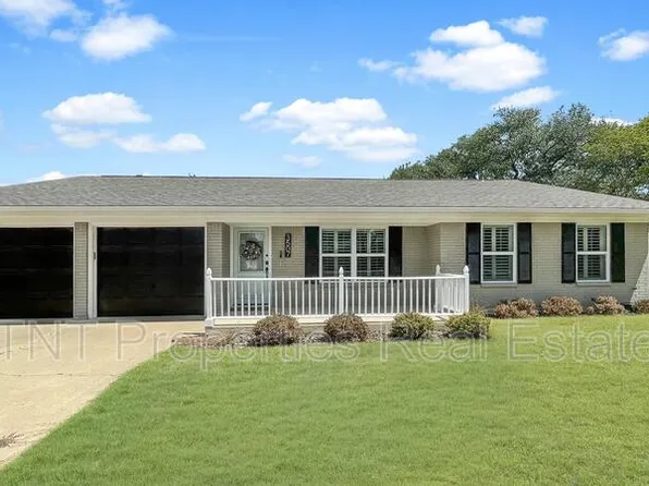 3507 Midwest Dr, Bryan, TX 77802
