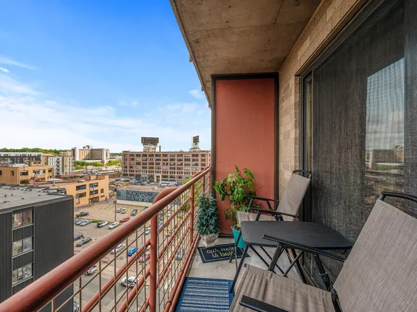 66 9th St Unit 1312, Saint Paul, MN 55101