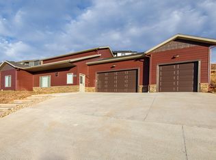 5920 Bendt Dr, Rapid City, SD 57702