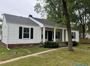 102 Leander Dr, Toledo, OH 43615