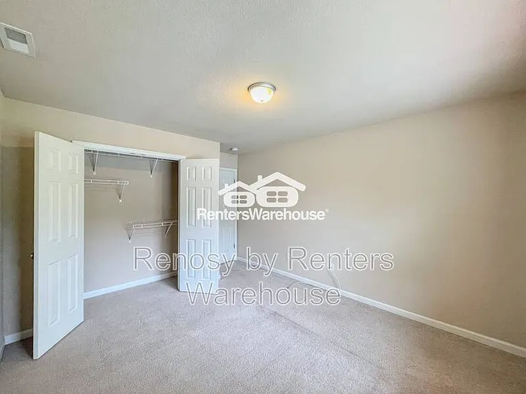 4139 Franklin St — Photo 35