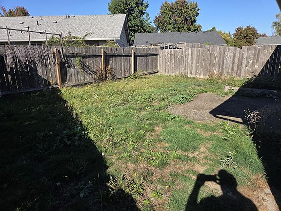 2nd image of 4539 Boulder Dr SE #1