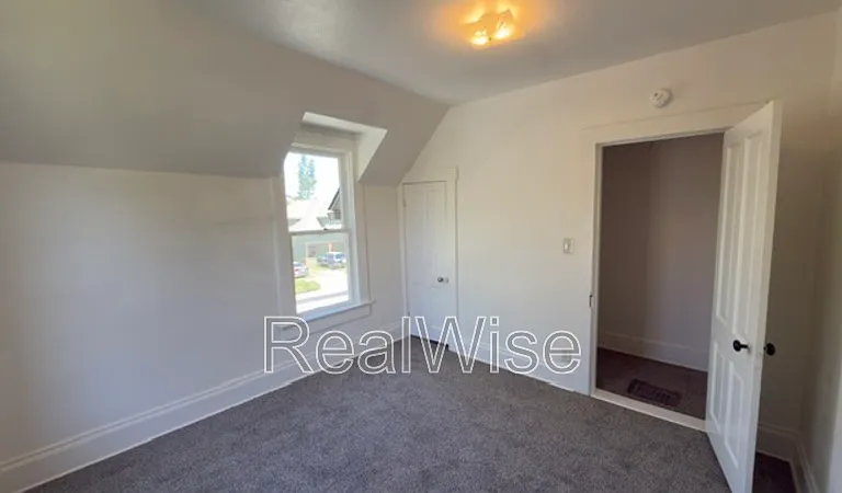 1105 SE Pine St — Photo 23
