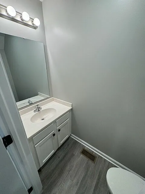 2 bed, 1.5 bath, 1200 sqft, $1,650 — Photo 3