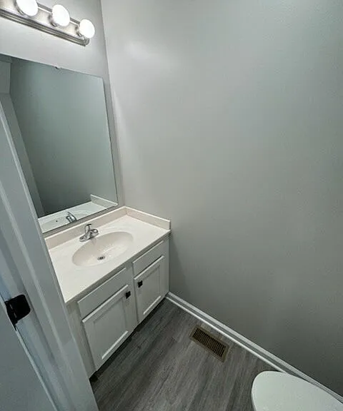 229 Bruns Dr — Photo 3
