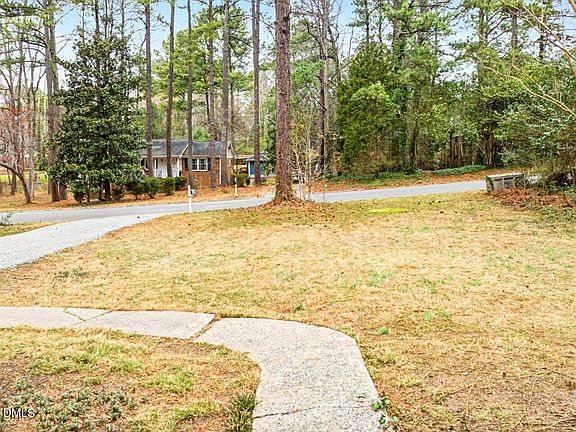 5th image of 103 Yorktown Dr