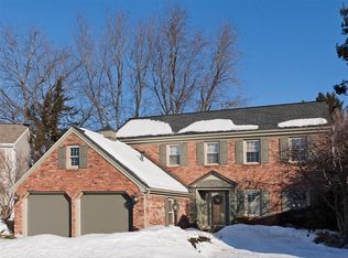 20 Birchwood Ct, Albany, NY 12211
