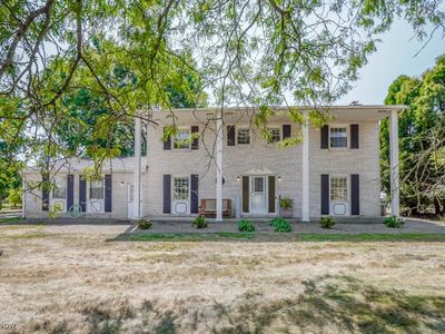 2550 Chaucer Dr NE, Canton, OH, 44721