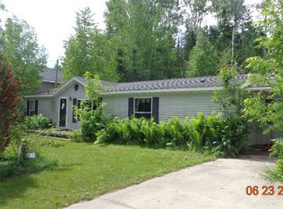 1281 Nicolet Dr, Cheboygan, MI 49721