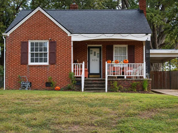 904 Hood St SW, Wilson, NC 27893