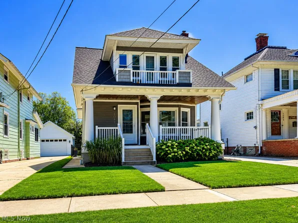 1081 Summit Ave, Lakewood, OH 44107