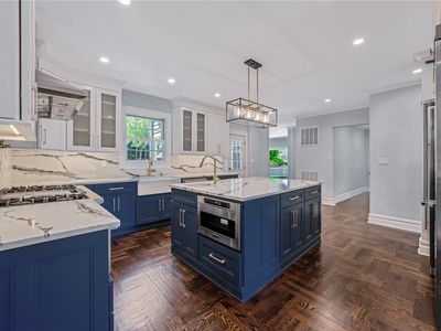 128 4th Street, Garden City, NY, 11530