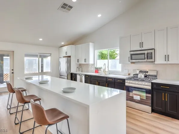 3923 Toulouse Ct, North Las Vegas, NV 89031