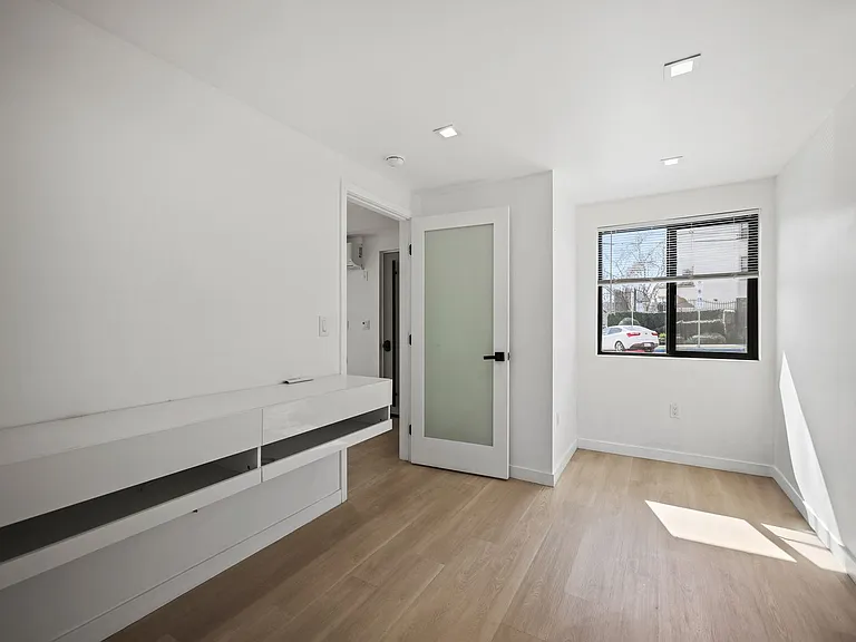 1139 Bellevue Ave — Photo 33