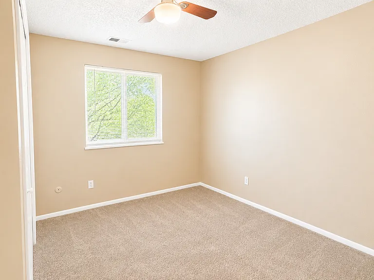 6205 E Ohio Ave #B — Photo 15