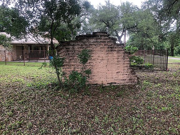 Adobe wall