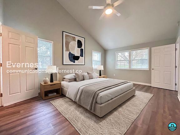 4th image of 1345 Twin Oaks Cir SE