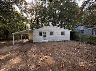 131 Lake Dr, Doraville, GA 30340