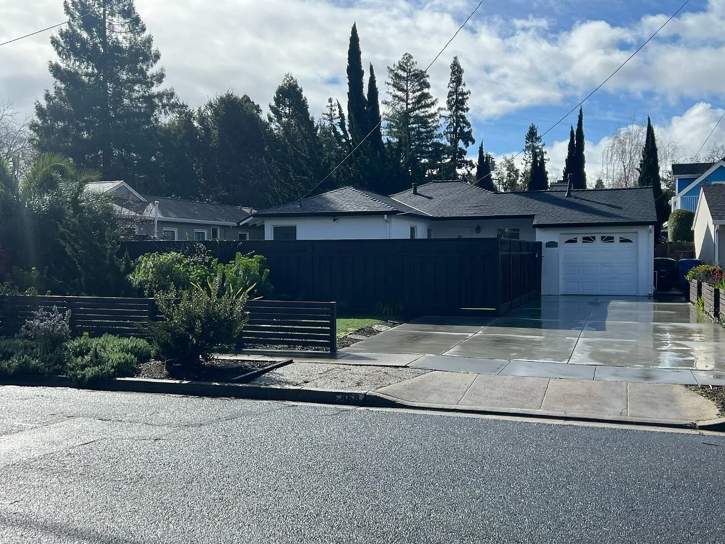 868 15th Ave photo 1
