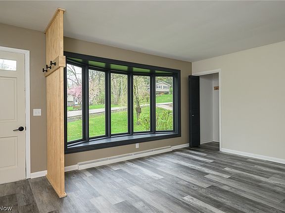 3rd image of 9465 Shady Oaks St NW