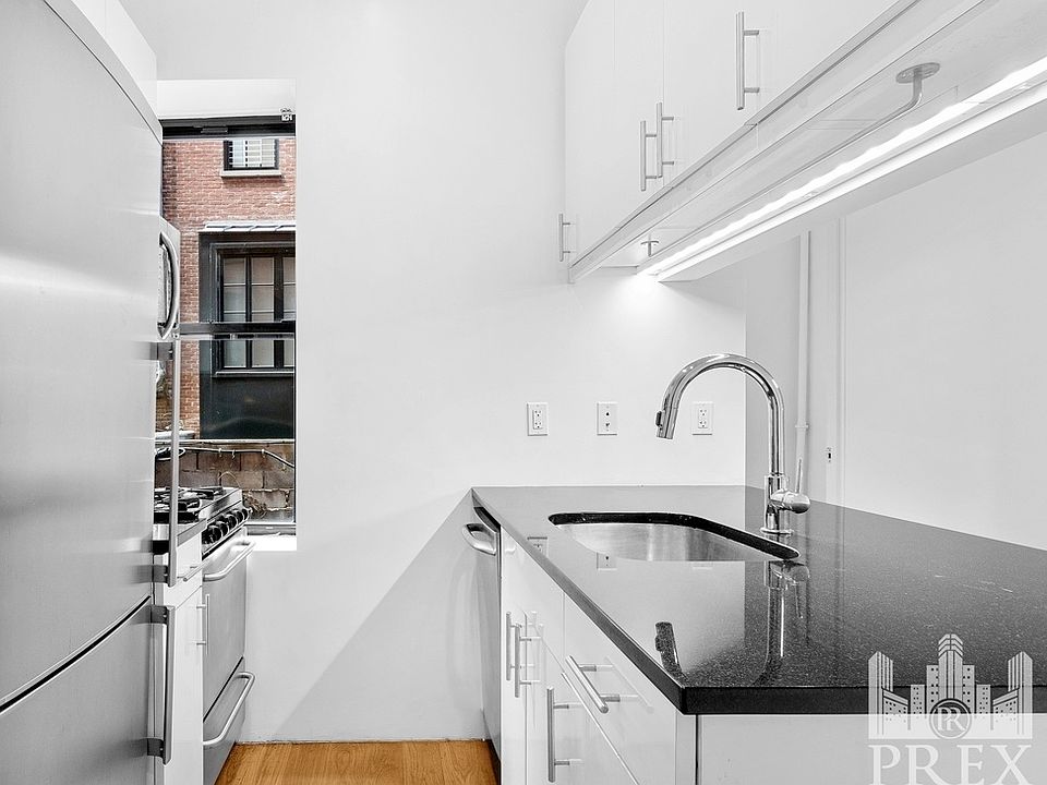 1st image of 227 Waverly Pl #1EE